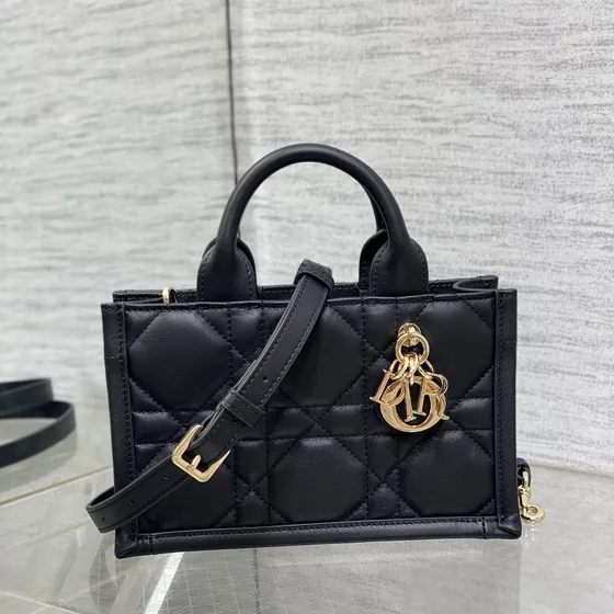 Dior Lady Dior Book Tote Mini Preto Alça superior