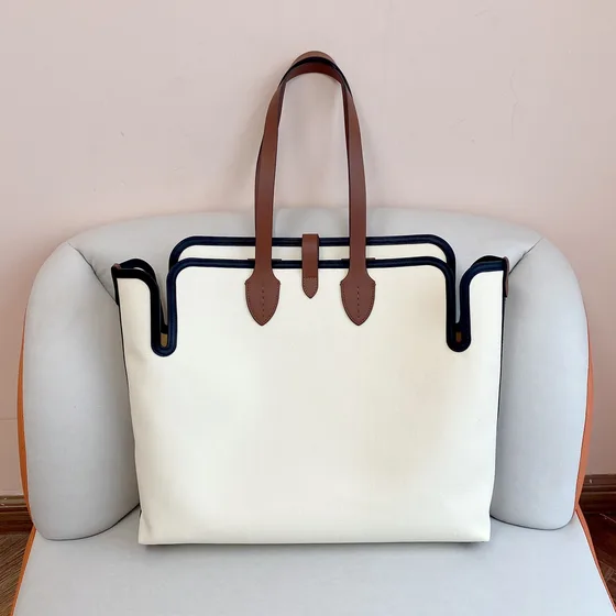 Burberry Horseferry Print Парусина Tote Белый Сумка-шоппер