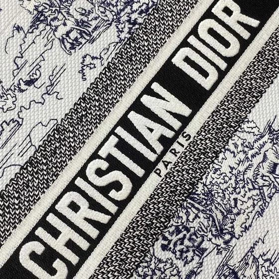 Dior Dior Book Tote Sort And Hvid Shoppertasketur