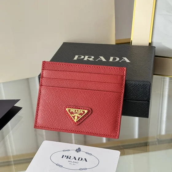 Prada Saffiano Triangle Logo Card Holder Rood Card Holder