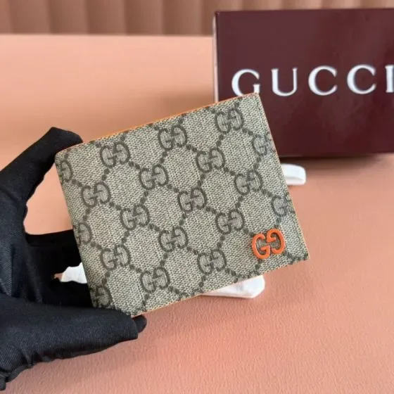 Gucci Gg Bi-Fold Wallet Beige Brown Wallet