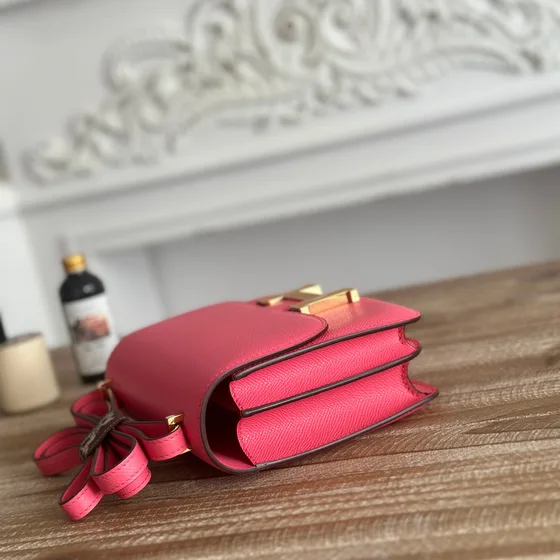 Hermes Constance Hot สีชมพู Crossbody