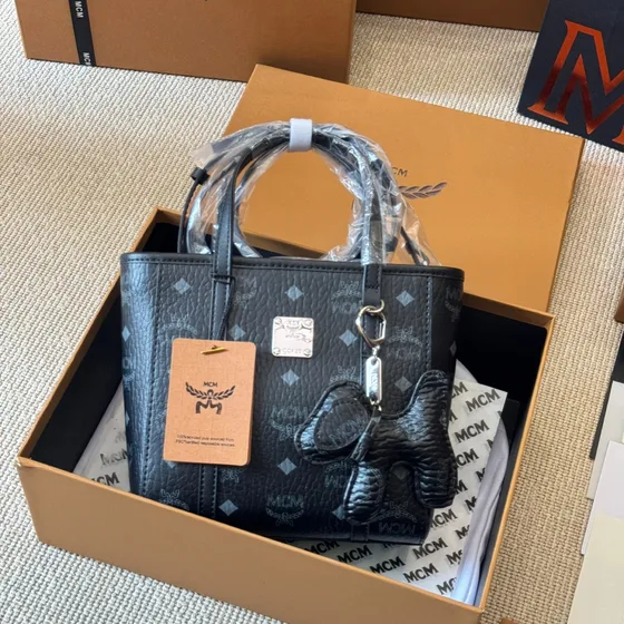 MCM Mini Toni Visetos Shopper Hitam Tote Bag