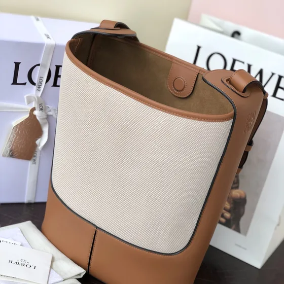 Loewe Anagram Spandtasketur Beige/Brun Crossbody