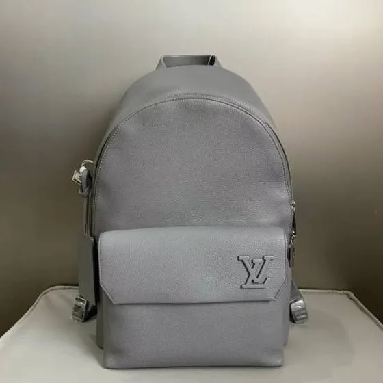 Louis Vuitton Monogram Eclipse everyday