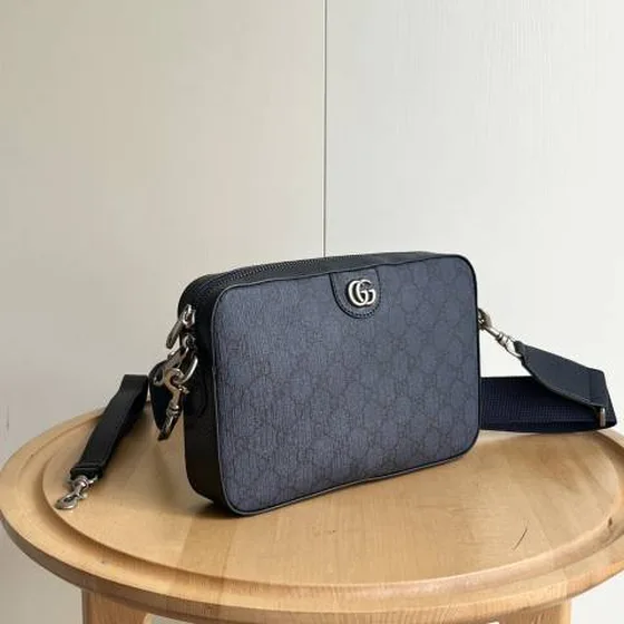 Gucci Camera bag Blue crossbody