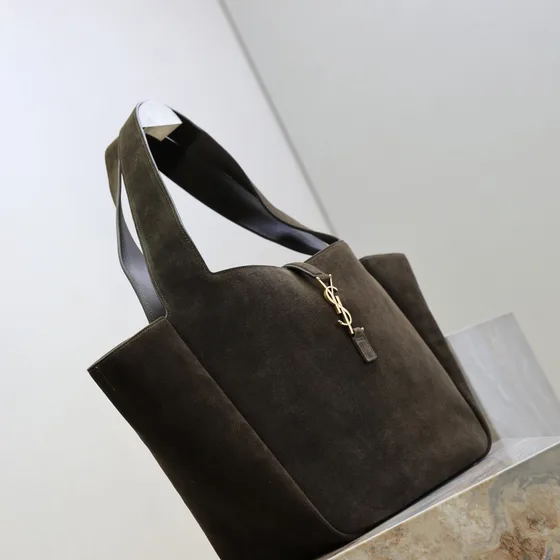YSL Le 5 À 7 Tote Dark Marron Sac cabas
