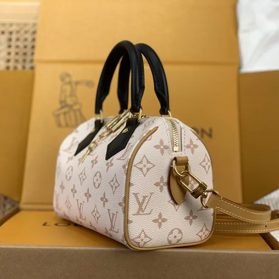 Louis Vuitton Speedy Bandoulière Bege With Preto Accents 20cm Alça superior