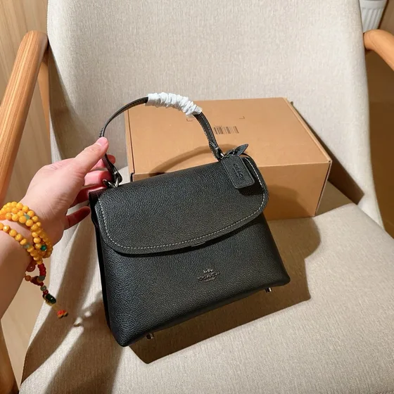 Coach Sydney Satchel Чёрный Верхняя ручка