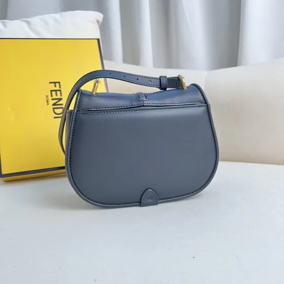 Fendi C'Mon Mini Shoulder Bag Dark Xanh dương Shoulder Bag