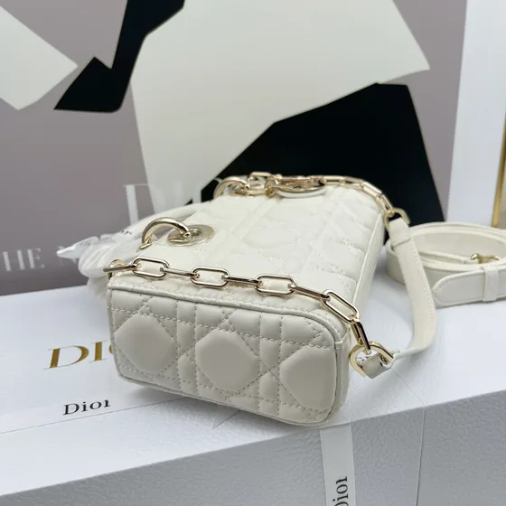 Dior Lady D-Joy Blanco 22cm Asa superior