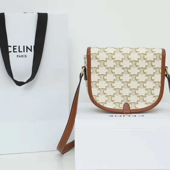 Celine Triomphe قماش Medium Folco Bag أبيض With بني Trim Crossbody Bag