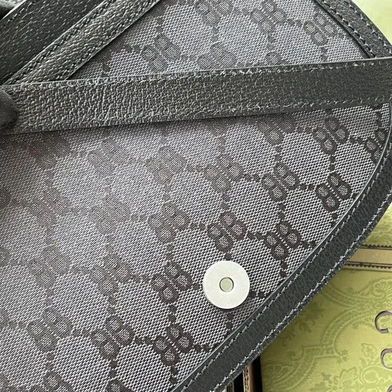Balenciaga The Hacker Project Bb Medium Shoulder Bag Grey Black Shoulder Bag