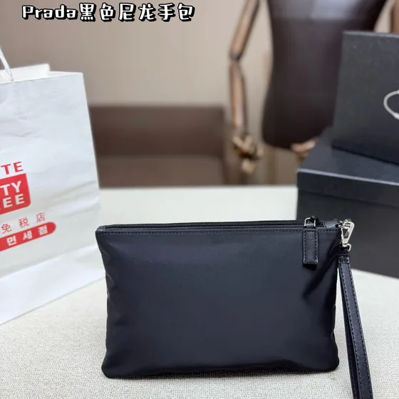 Prada Nylon Etui Wristlet Sort Clutch