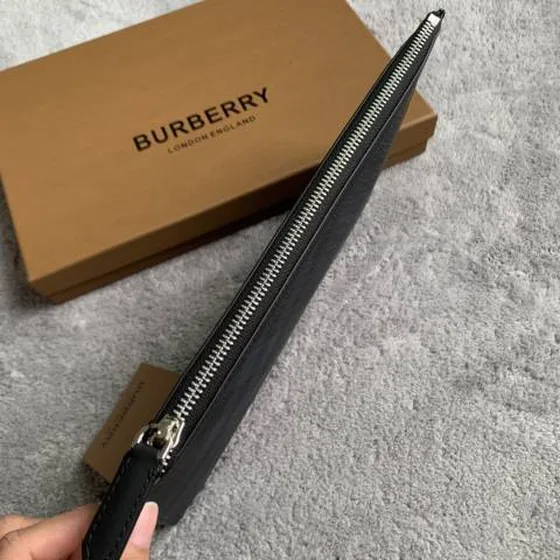 Burberry Dark Mavi check 30 x 20 casual