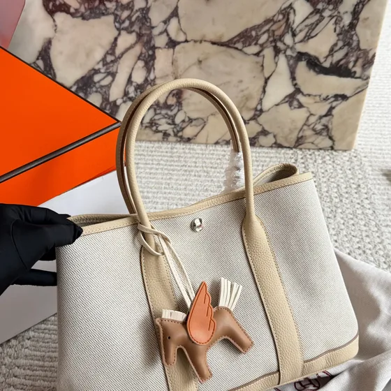 Loewe Garden Party Beige/Schwarz Shoppertasche