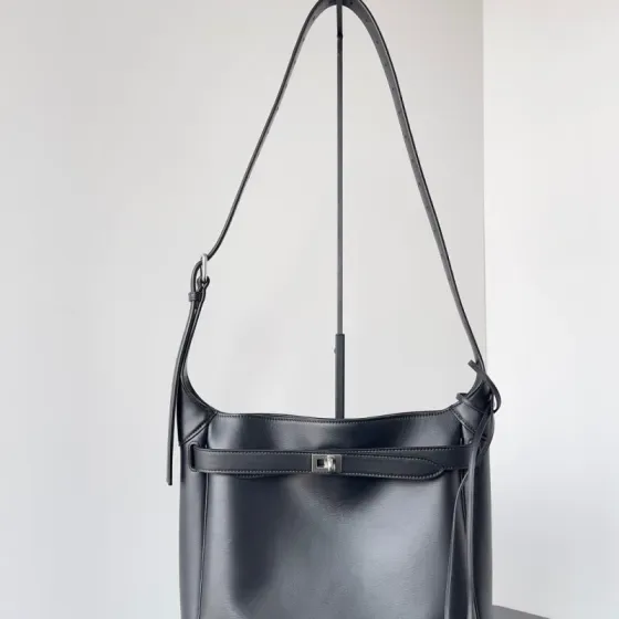 Balenciaga Voyou Medium Bag Black Shoulder Bag