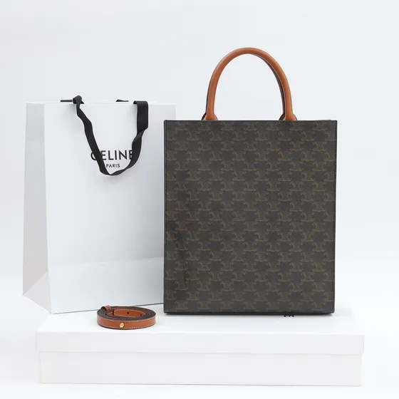 Celine Vertical Cabas Dark สีน้ำตาล With Tan Tote Bag