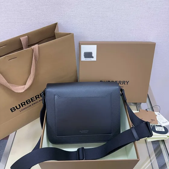 Burberry Tb Bolso cruzado Negro Crossbody