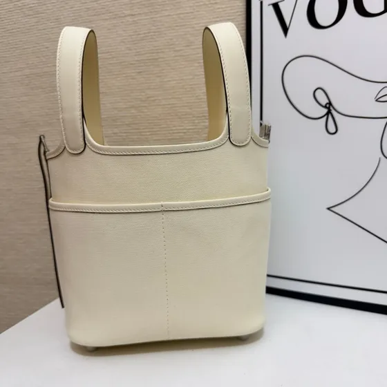 Hermes Picotin Lock Blanco Asa superior