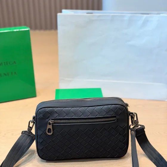 Bottega Veneta Intrecciato Nylon Messenger Bag Black Crossbody
