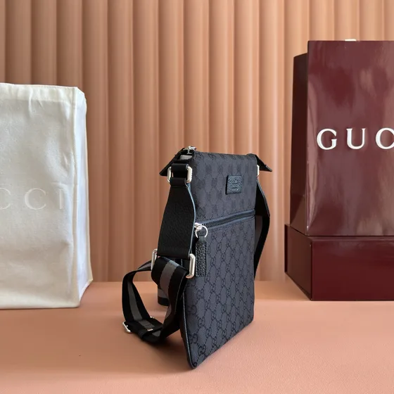 Gucci Gg Nylon Budtasketur Sort Crossbody