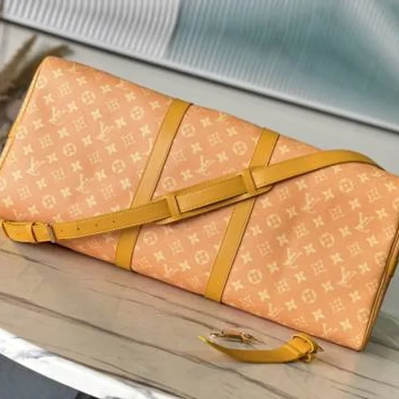 Louis Vuitton Keepall Orange Monogram travel