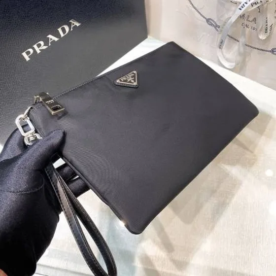 Prada 2NH006 Sort nylon everyday