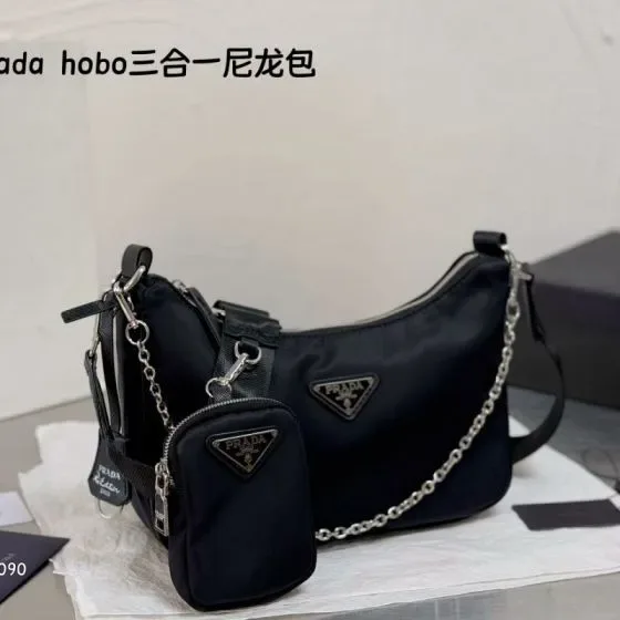 Prada Re-Edition 2005 Nylon Hobo Black Hobo