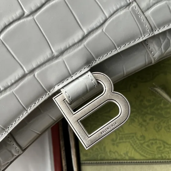 Balenciaga Hourglass Wallet On Chain Light Gray Woc
