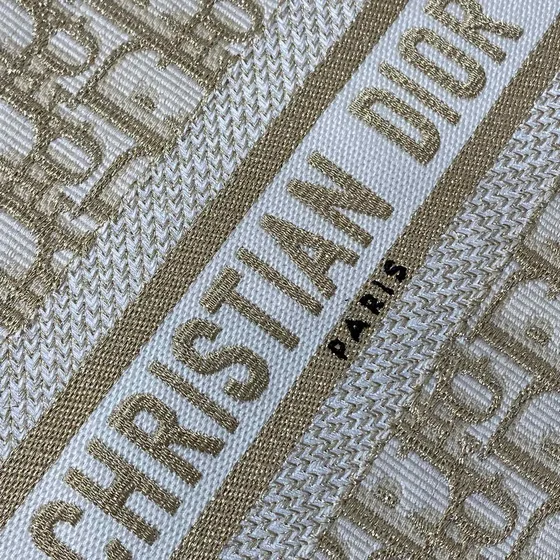 Dior Dior Book Tote Blanc Doré Sac cabas