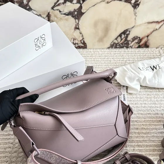 Loewe Puzzle Bag Light بنفسجي Top Handle