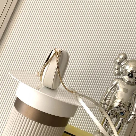 Fendi Fendigraphy Mini Chain Bag Blanco Crossbody