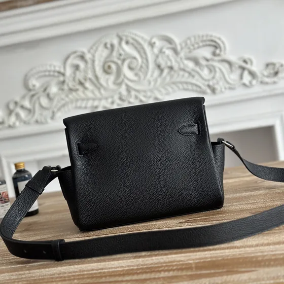 Hermes Kelly Messenger Чёрный Crossbody