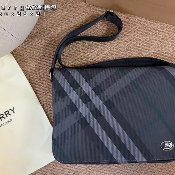 Burberry Check Crossbody Messenger Bag Charcoal Check Black 28 21cm Crossbody