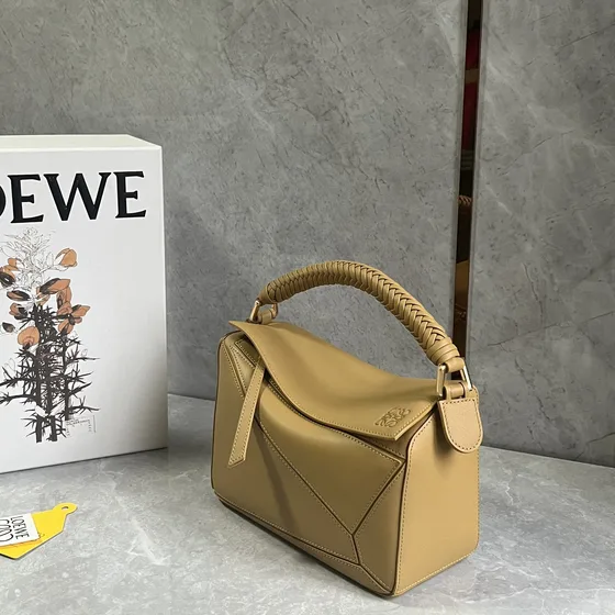 Loewe Puzzle Edge Small Bag With Braided Handle Beige Asa superior