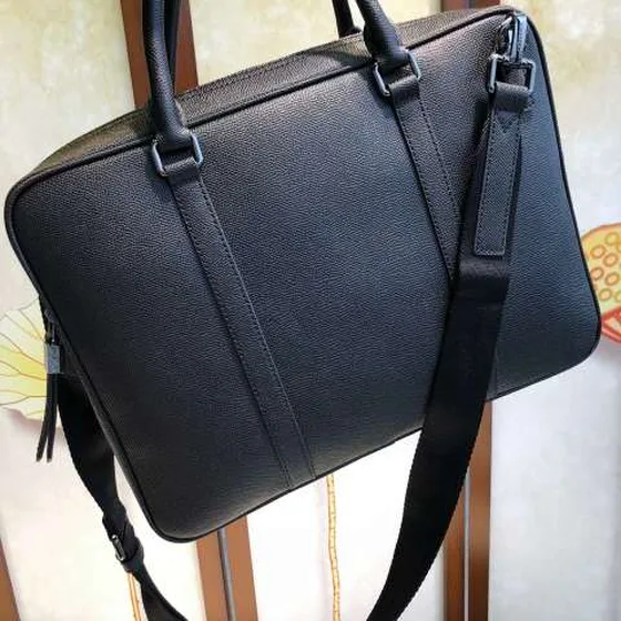 Burberry Aktväska Svart 37x26x7cm business