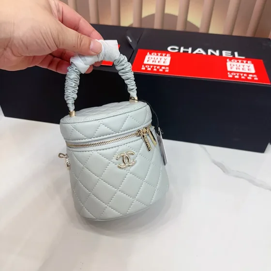 Chanel Vanity Case Burgund Vanity