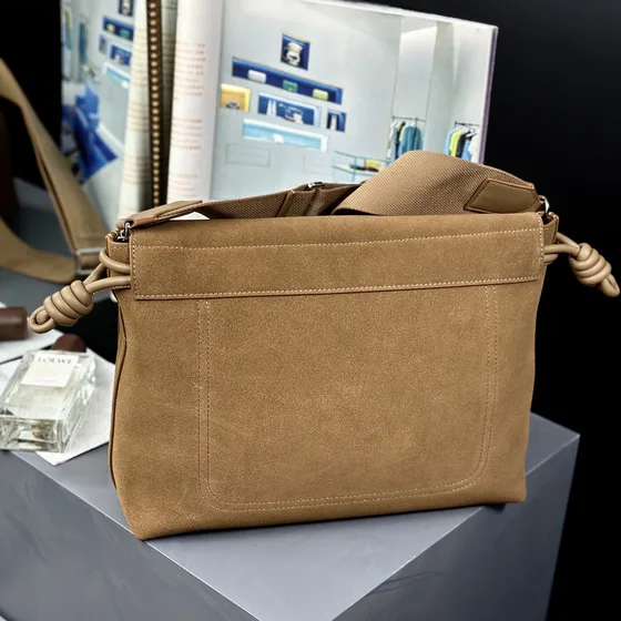 Loewe Flamenco Satchel Camel/Бежевый Crossbody