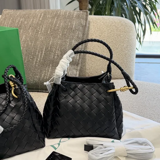 Bottega Veneta Andiamo Black Top Handle
