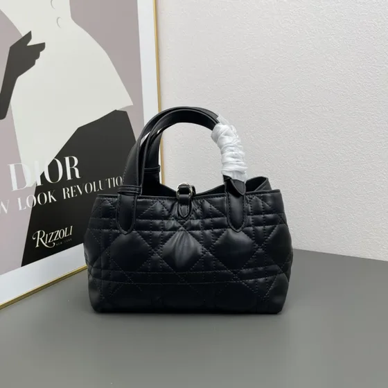 Dior Dior Toujours สีดำ 23cm Tote Bag