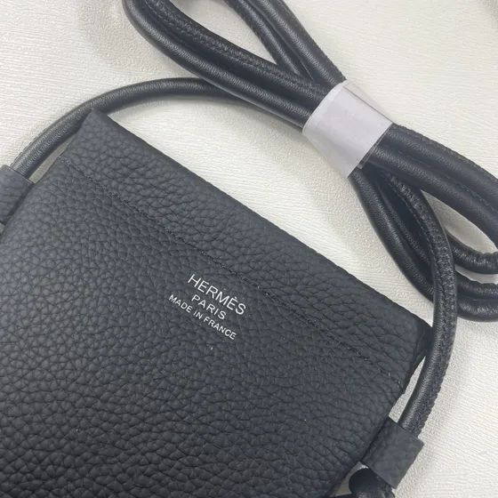 Hermes Phone Crossbody Necessaire Preto Crossbody