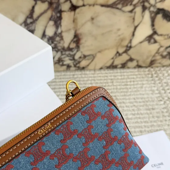 Celine Triomphe Biru And Merah Denim With Coklat Kulit Tr Clutch