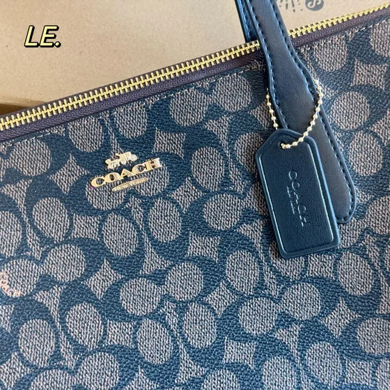 Coach Zip Top Tote In Signature Lona Marrón/Negro Bolso tote