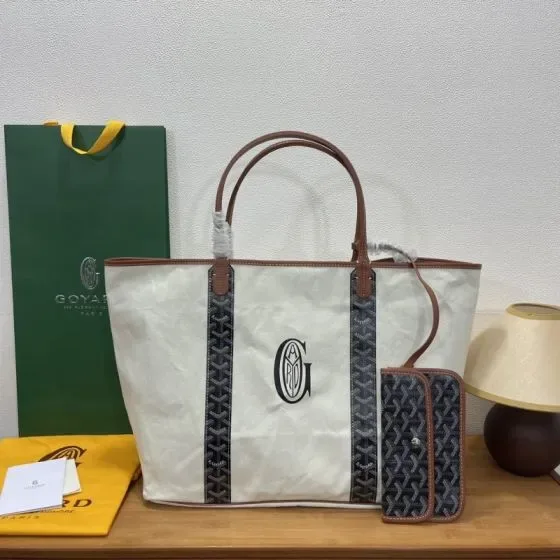 Goyard Saint Louis Pm White Tote Bag