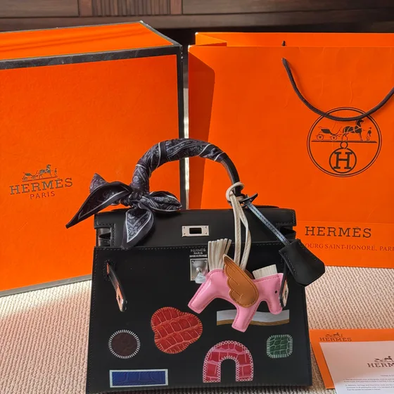 Hermes Kelly Siyah Üst sap
