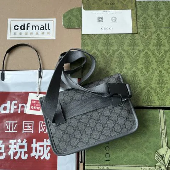 Gucci Ophidia Grey GG Supreme crossbody