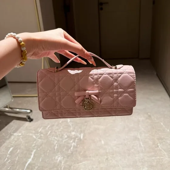 Dior Miss Dior Top Handle Bag وردي Top Handle