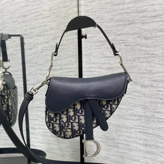 Dior Saddle Bag สีน้ำเงินเข้ม สีฟ้า Shoulder Bag