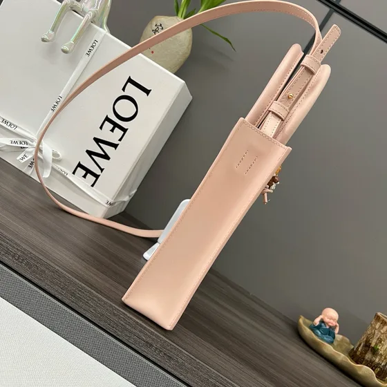 Loewe Standard A5 Shoppertasketur Lyserød Shoppertasketur